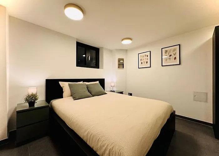 Aqua Aura Apartment *