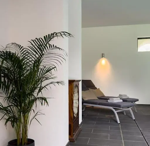 Aqua Aura Apartment *